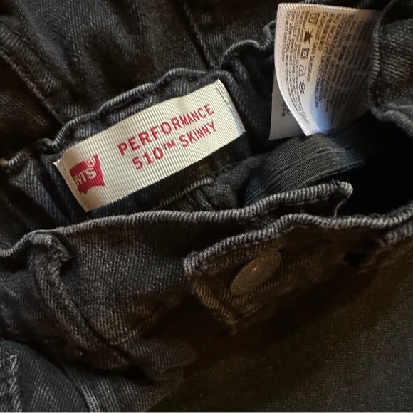 Levi's 510 Performance Skinny black jeans - Picture 2 of 5